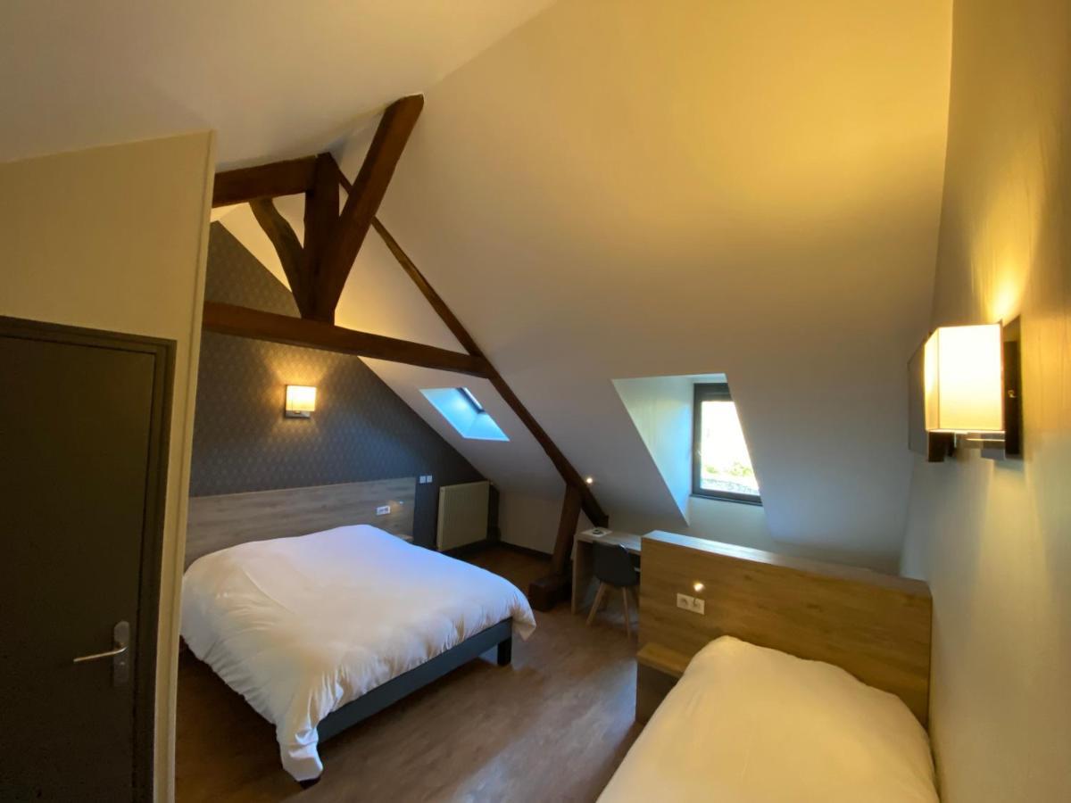 Logis - Hotel & Restaurant Saint Nicolas Шомон-ан-Вексан Екстериор снимка