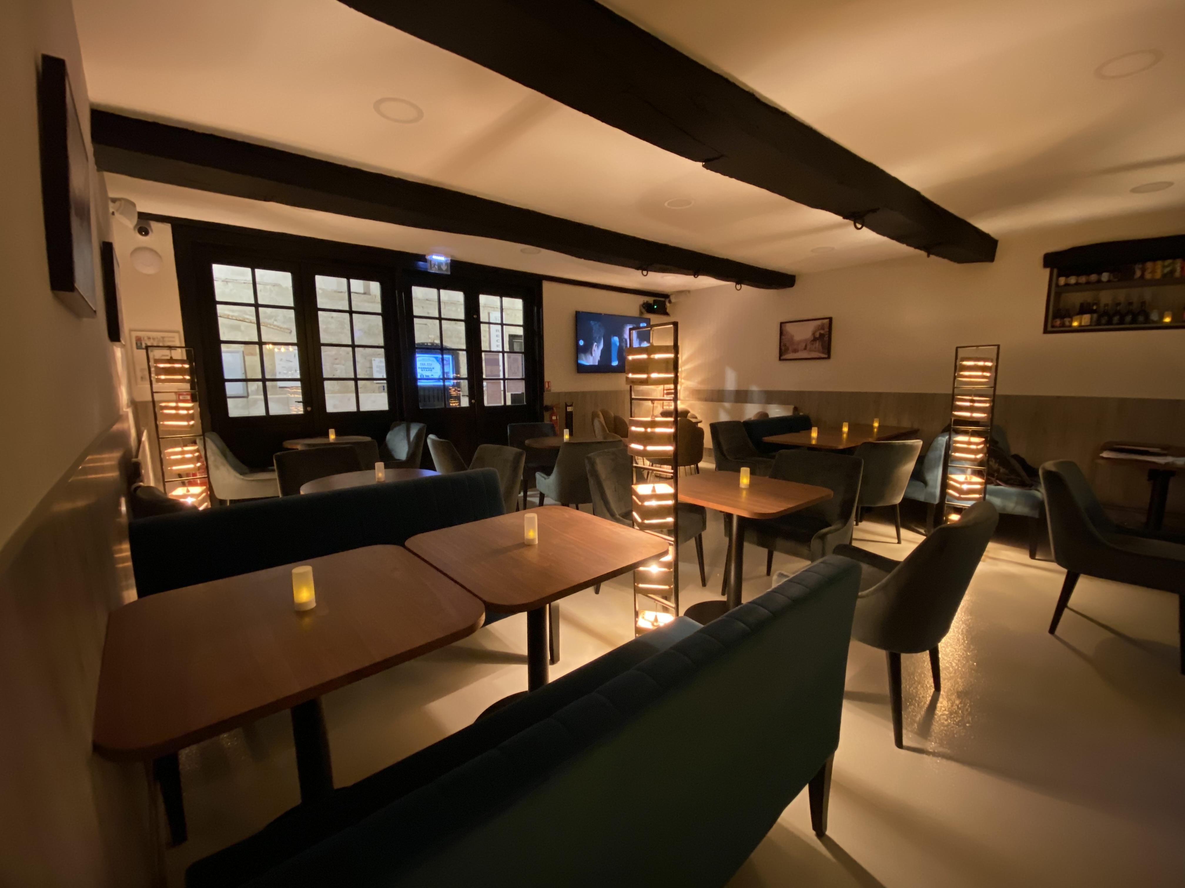 Logis - Hotel & Restaurant Saint Nicolas Шомон-ан-Вексан Екстериор снимка